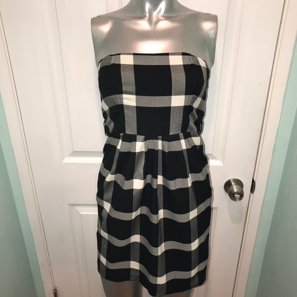 Chic tube dress with pockets 🦓  🐼